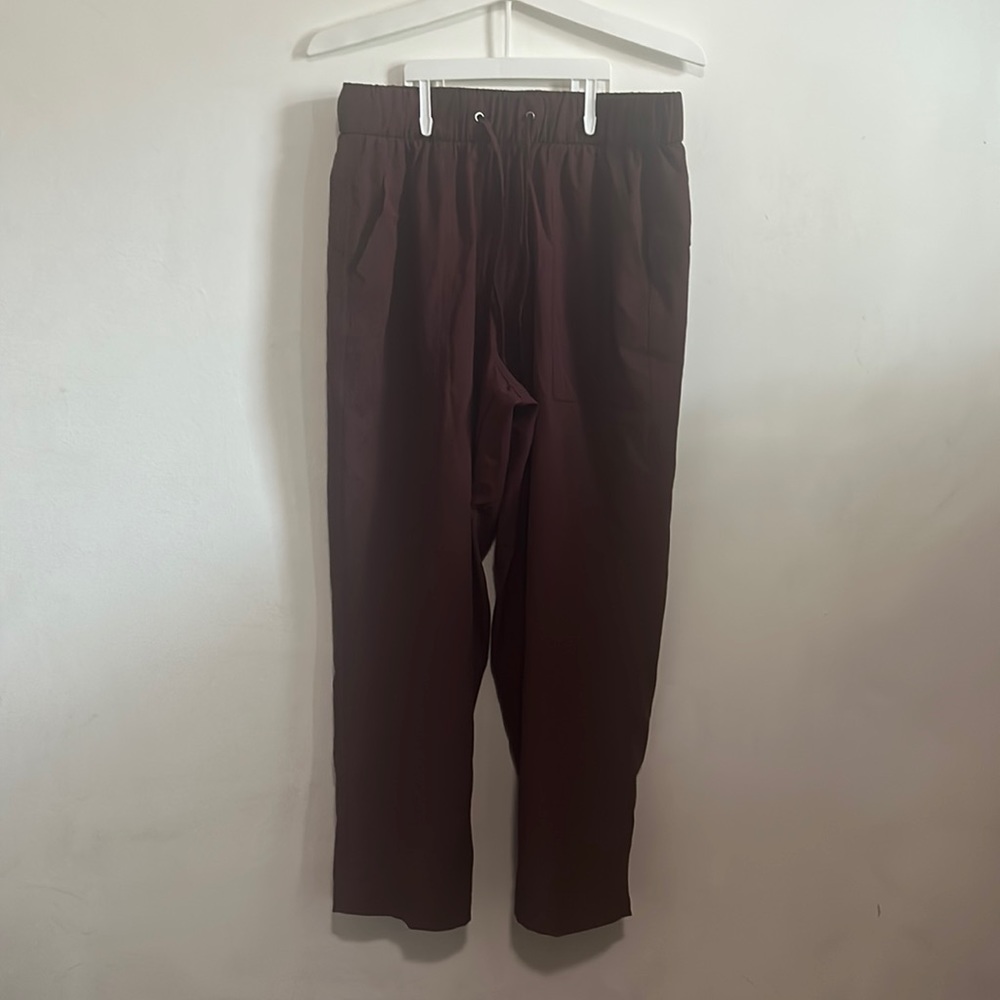 Woman’s Old Navy light weight joggers size Small
